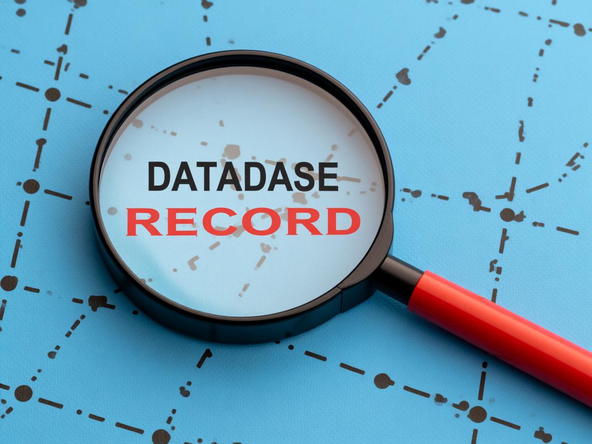 如何快速查找数据库重复记录